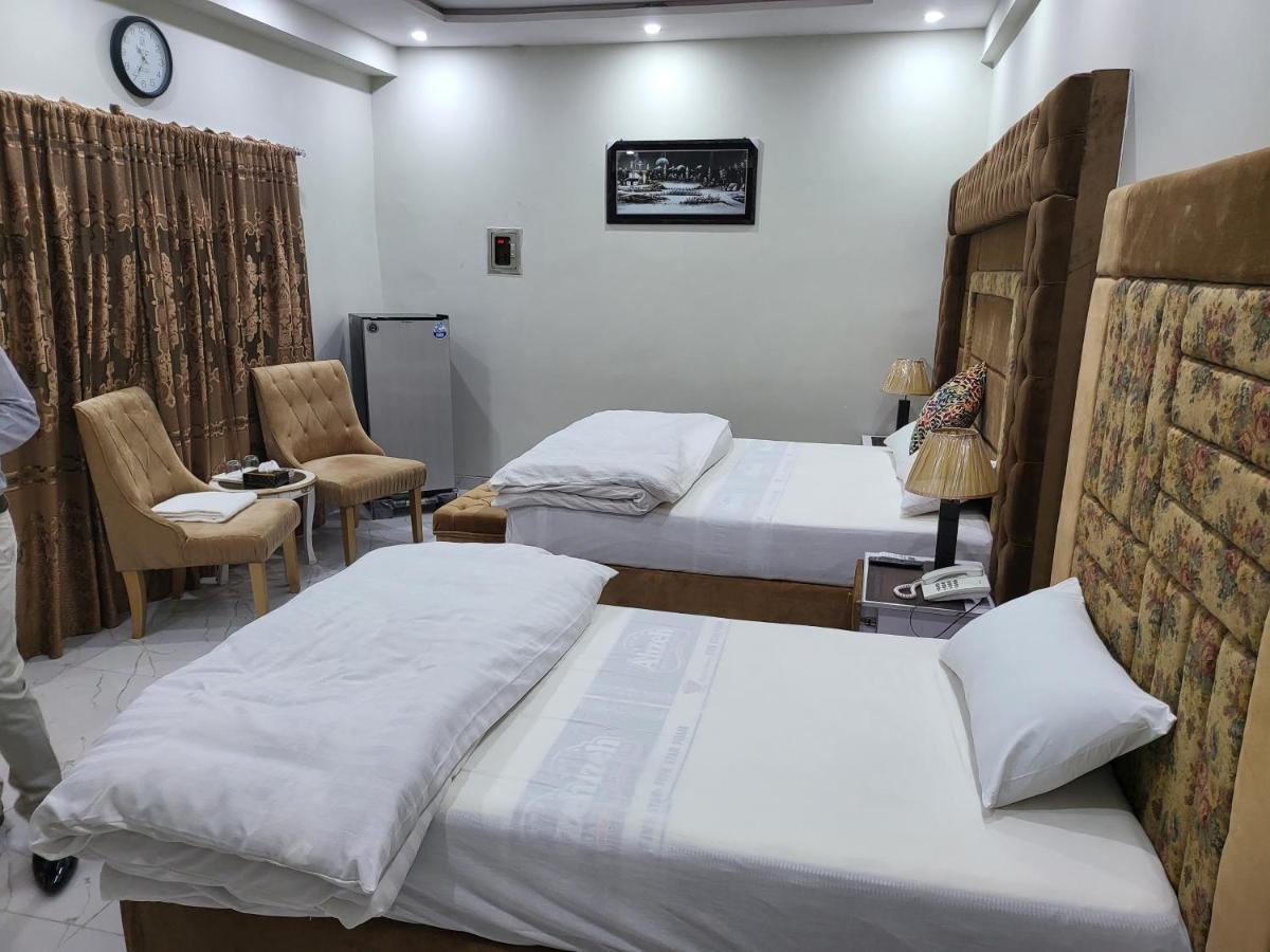 Relax Inn ラホール エクステリア 写真
